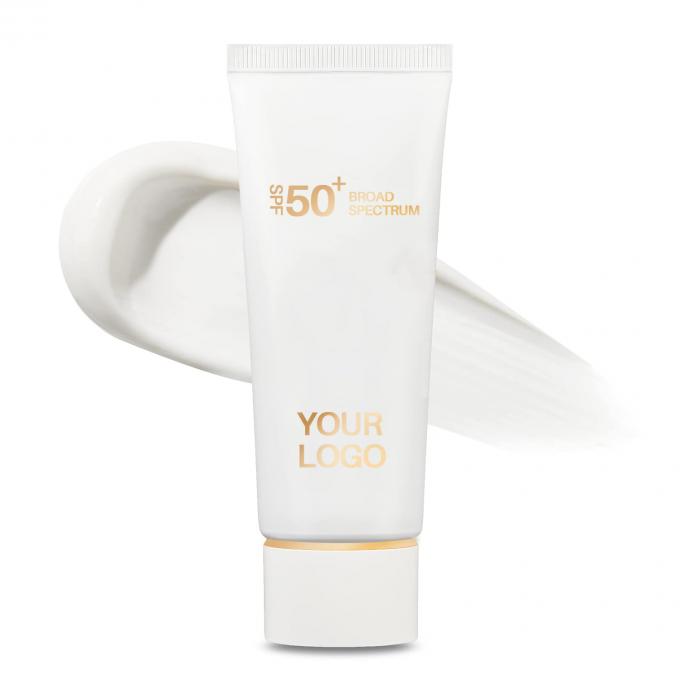SPF 50 男性用 日焼け止め ブロードスペクトル UVA/UVB 防護 軽量 白いカストなし 0